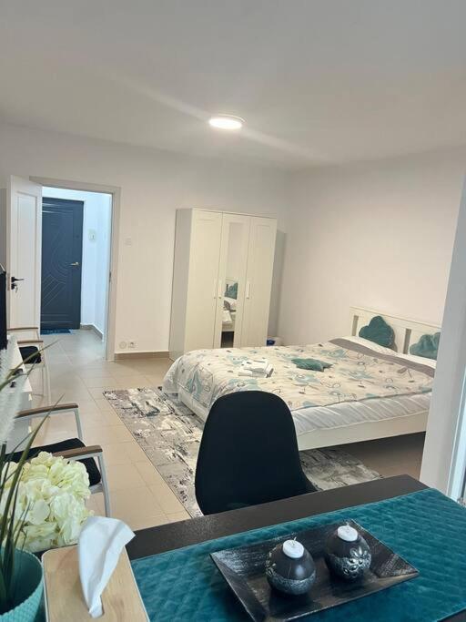Apartament Spatios Plaza Mall, Park Drumul Taberei Bucureşti